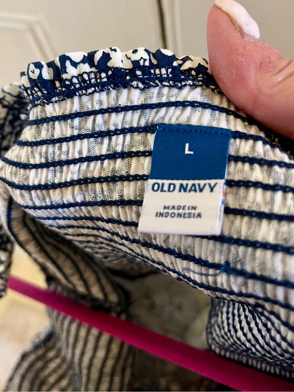 Old Navy Smocked Midi Dress - Navy Blue and White Floral Pattern - Size L - Picture 4 of 4